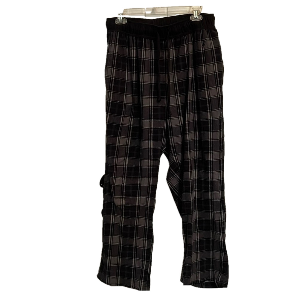NAUTICA SLEEPWEAR Men’s Medium black and grey lounge pants.